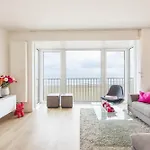 アパート Modern Seaview At - 6 Guests