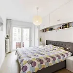 Modern Seaview At - 6 Guests アパート