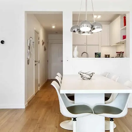 Apartment Malouki - 4 Sterren Met Frontaal Zeezicht *