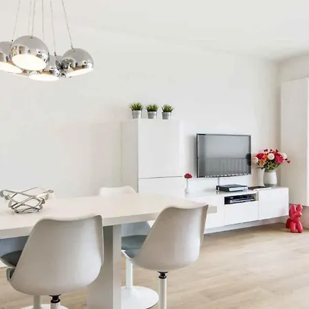 Malouki - 4 Star With Magnificent Sea View