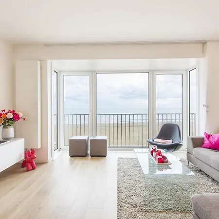 Lägenhet Modern Seaview At - 6 Guests