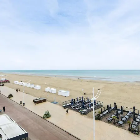 Malouki - 4 Star With Magnificent Sea View Lägenhet