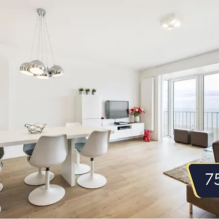 Modern Seaview At - 6 Guests Apartment *
